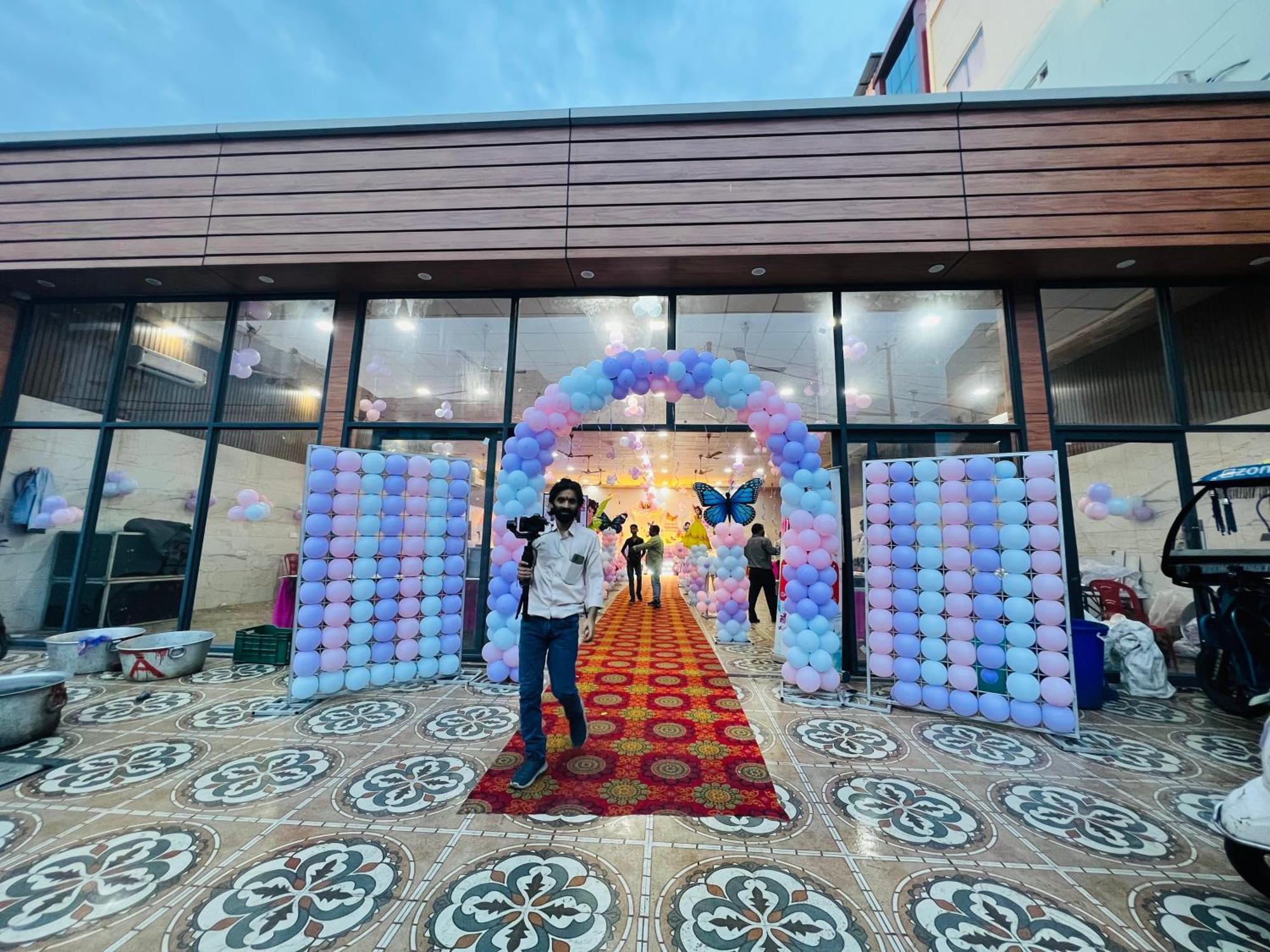Hotel Ramawati Near Ganga Ghat ハリドワール エクステリア 写真